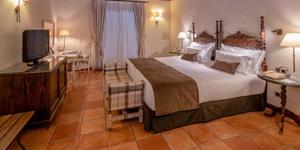 gran-hotel-rey-don-jaime-chambre-2