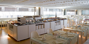 nh-constanza-spain-seminar-hotels-salle-de-restaurant-buffet